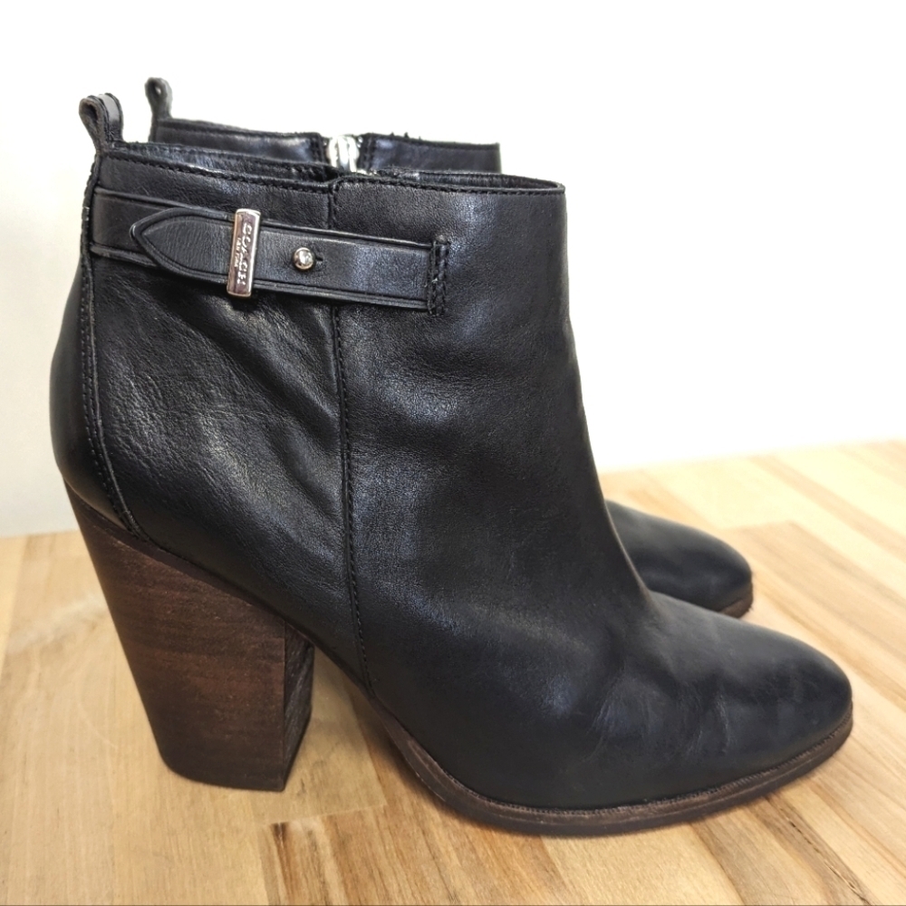 Coach Black Leather Ankle Boots Wood Block Heel 10 Zipper Faux Buckle Logo